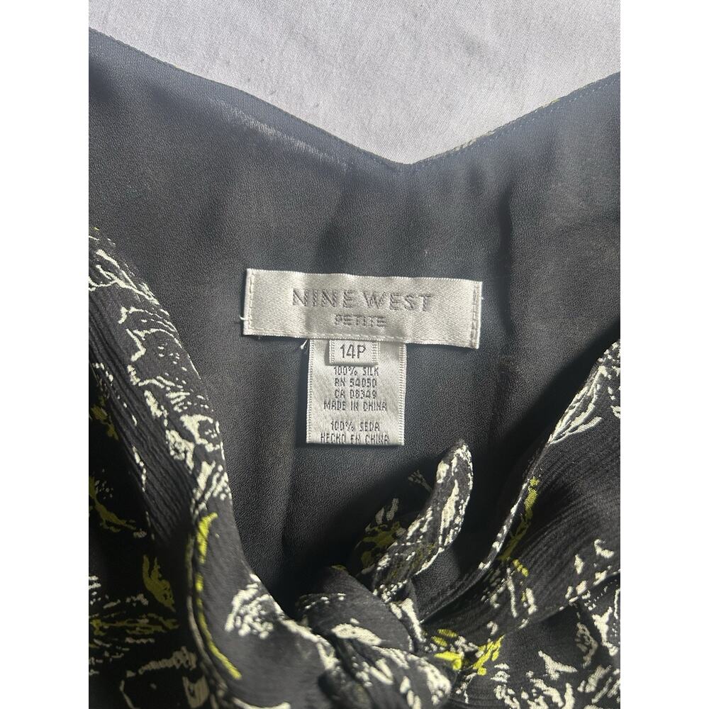 Nine West Silk Floral Baby Doll Dress Womens Size 14P Black Green Romantic NWT - Picture 5 of 9